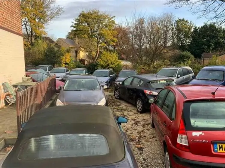 Car lot