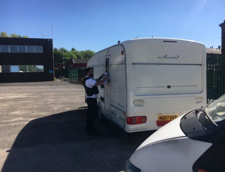 serving notice on caravan