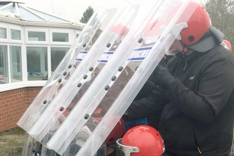 Traveller Eviction Enforcement Agents